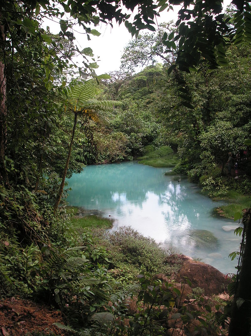 Río Celeste. Wikimedia Commons